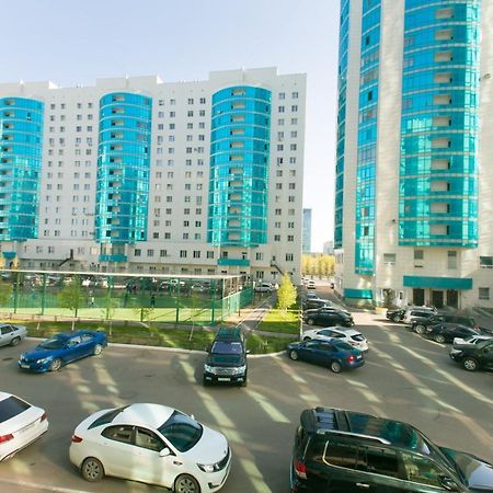 Cozy Apartment On Sarayshyq Street 5E أستانا المظهر الخارجي الصورة